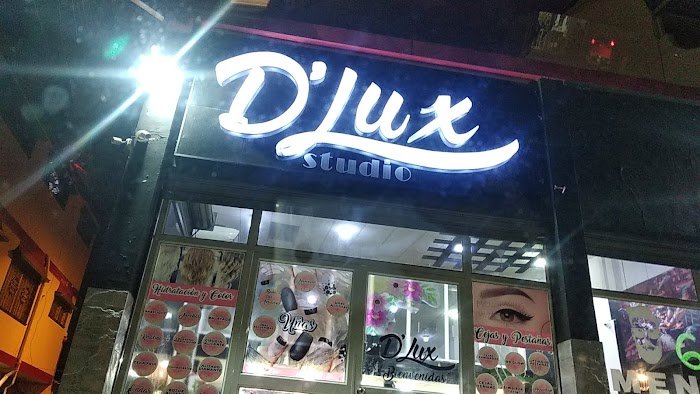 DLux Studio D'Lux Studio