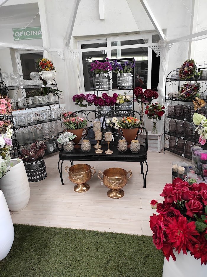 1746174975 5 El Tajo Garden Center El Tajo Garden Center