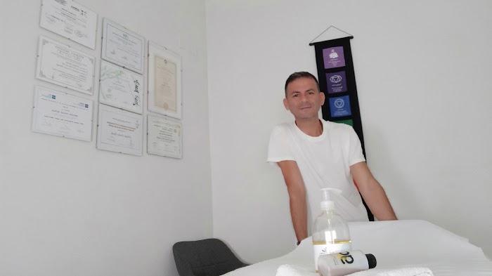 1746518765 809 photo Masajista Sitges - Enrique Ovelar