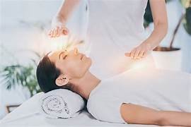 Masaje relajante/ descontracturante, Reiki y Reflexología podal