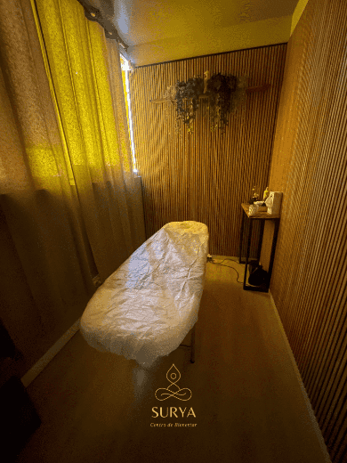 Masajista masculino profesional