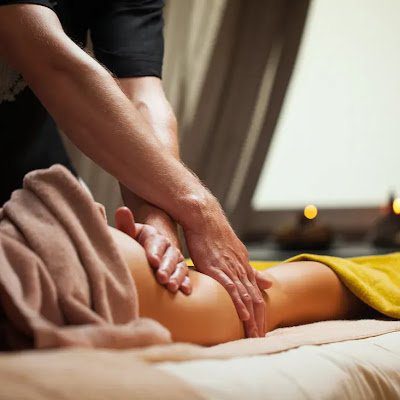 Relaxing Massage/ Masaje relajante conecta contigo