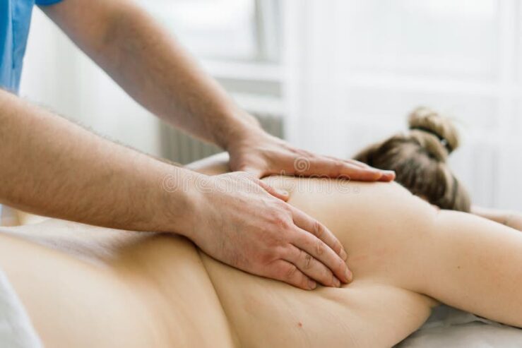DOY MASAJES RELAJANTES GRATIS A MUJERES EN MADRID