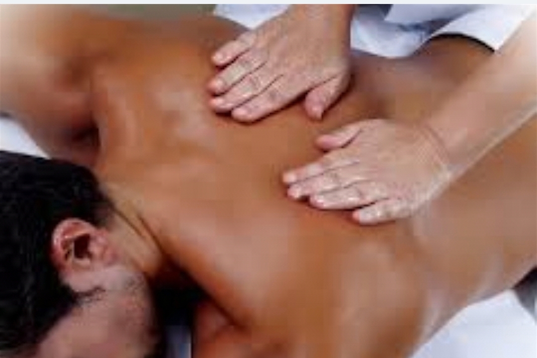 Masaje, pedicura medicinal, manicura