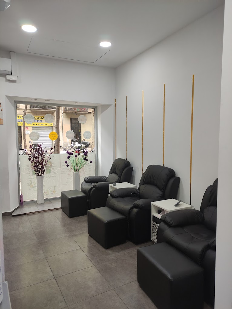 MDY Centre de Salut i Bellesa: Masaje profesional en Barcelona