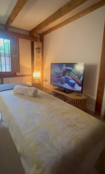 Limpieza facial y masajes terapéuticos