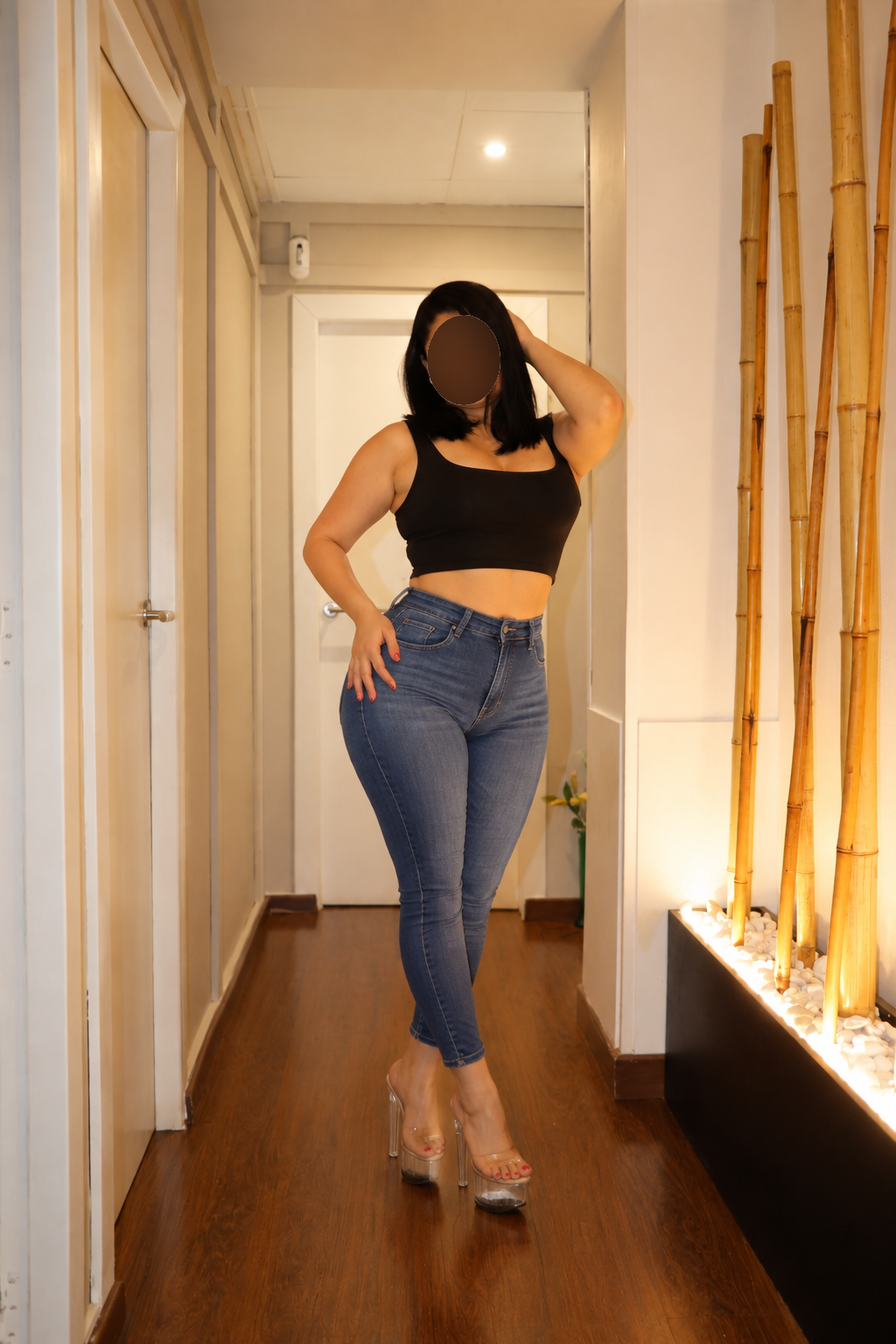 Anahí – dulce, sensual y provocadora masajista en Alicante