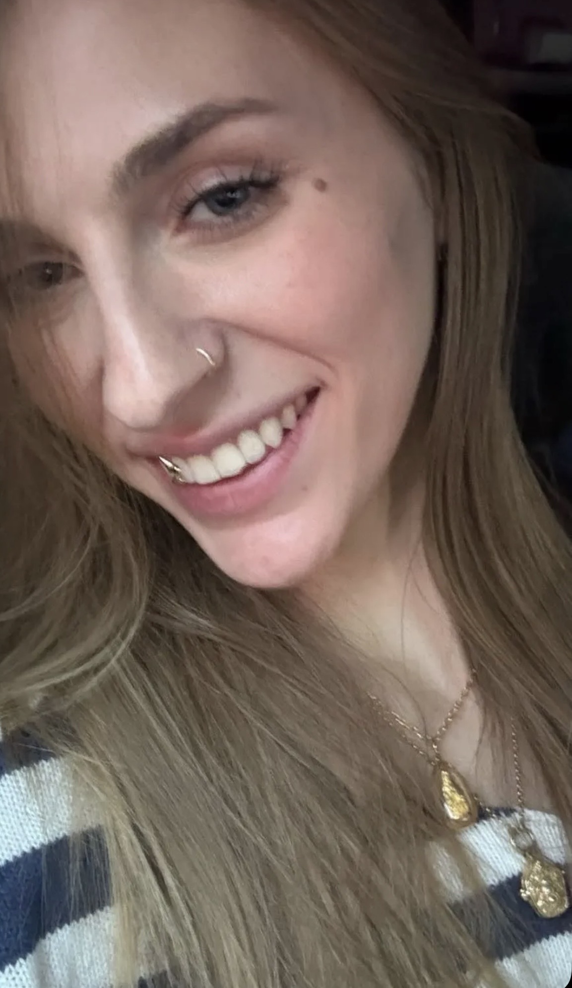 Hola mis amores, estoy disponible para dar masajes.